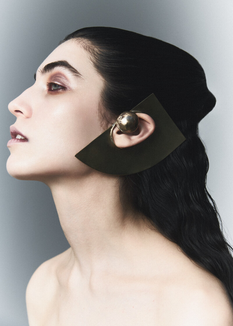 TO BE magazine / make-up + retouch